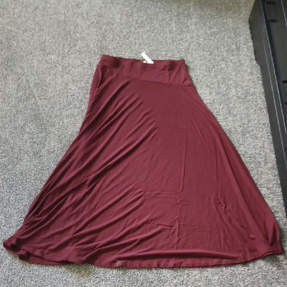 New Madewell Jersey Asymmetric-Seam Midi Skirt Cabernet Size Medium - Picture 2 of 4